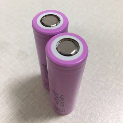 سامسونج 35E 18650 بطارية 3500mAh 8A 3.6V خلية ليثيوم أيونية أسطوانية INR18650-35E