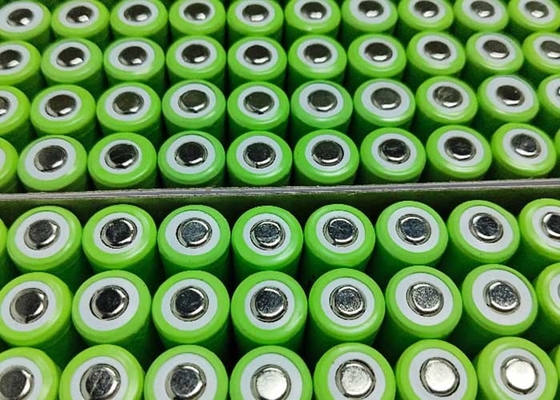 بطارية NiMH AAA700mAh 1.2V 700mAh بطارية هيدريد النيكل المعدني القابلة لإعادة الشحن